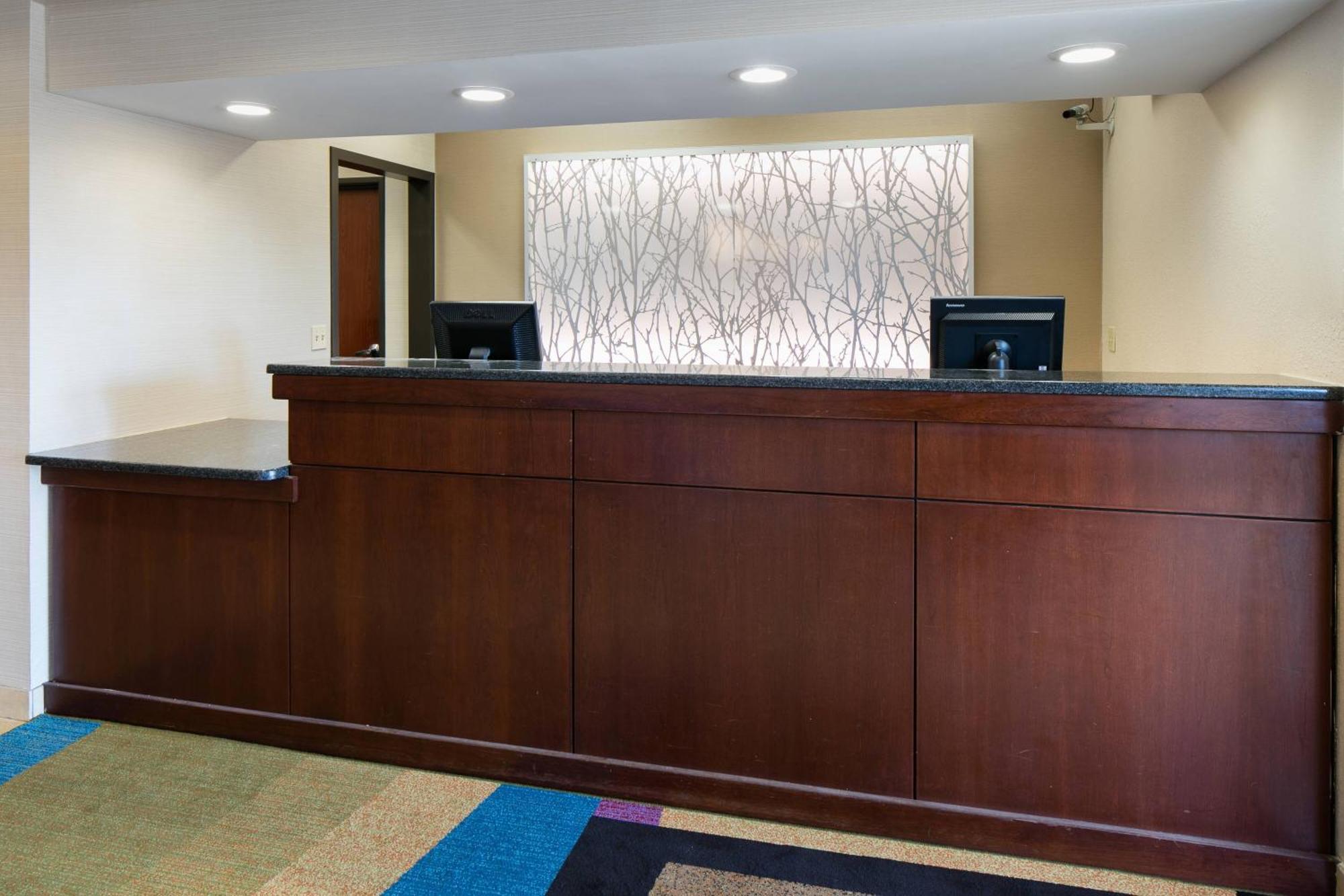 Fairfield Inn & Suites Kansas City Airport Dış mekan fotoğraf